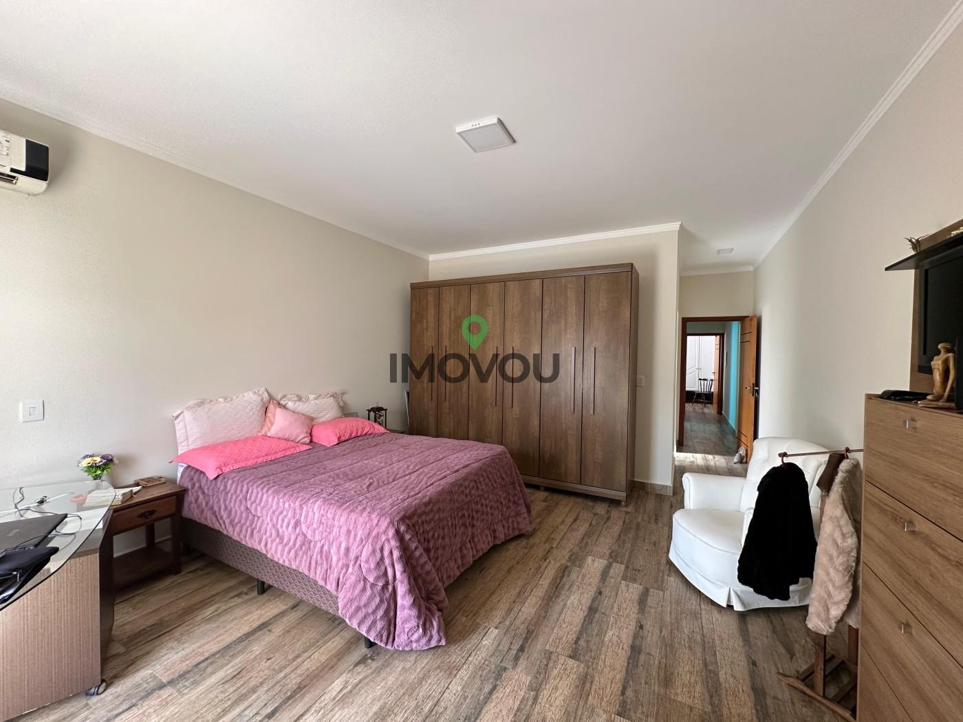 Casa, 3 quartos, 300 m² - Foto 15